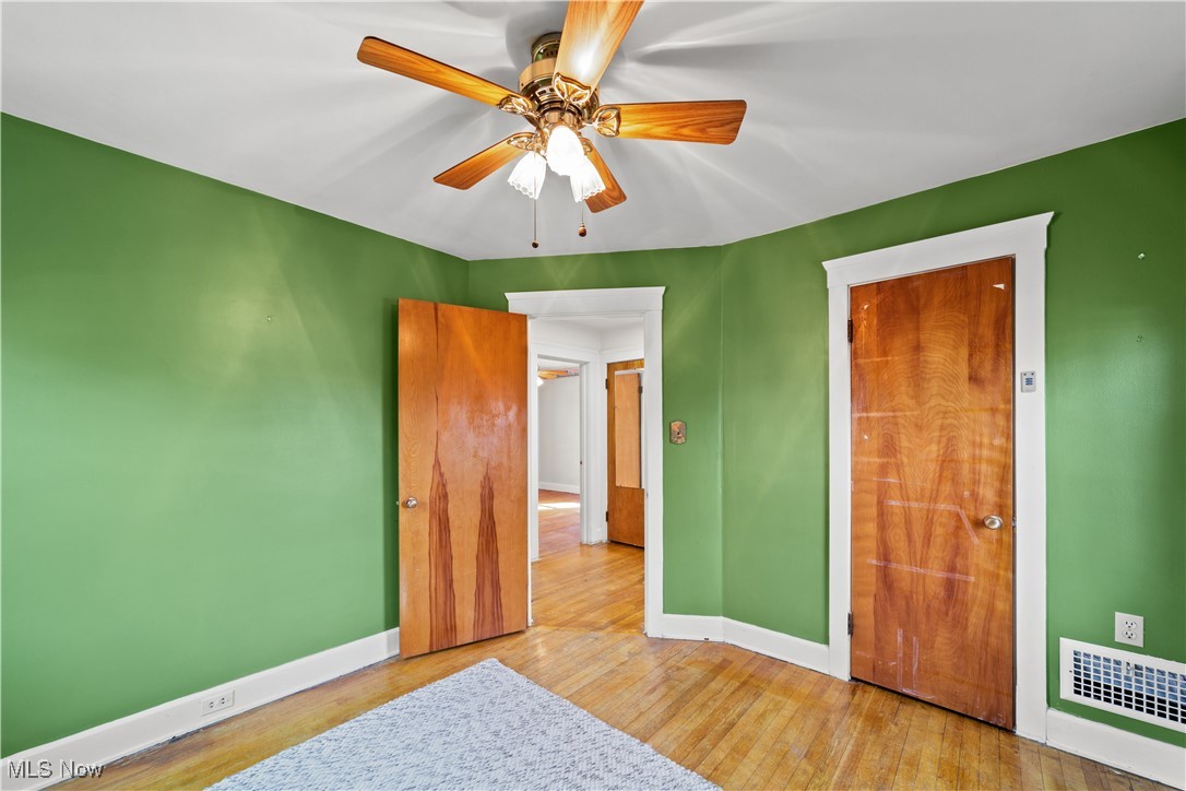 2190 Niagara Drive Lakewood OH 44107