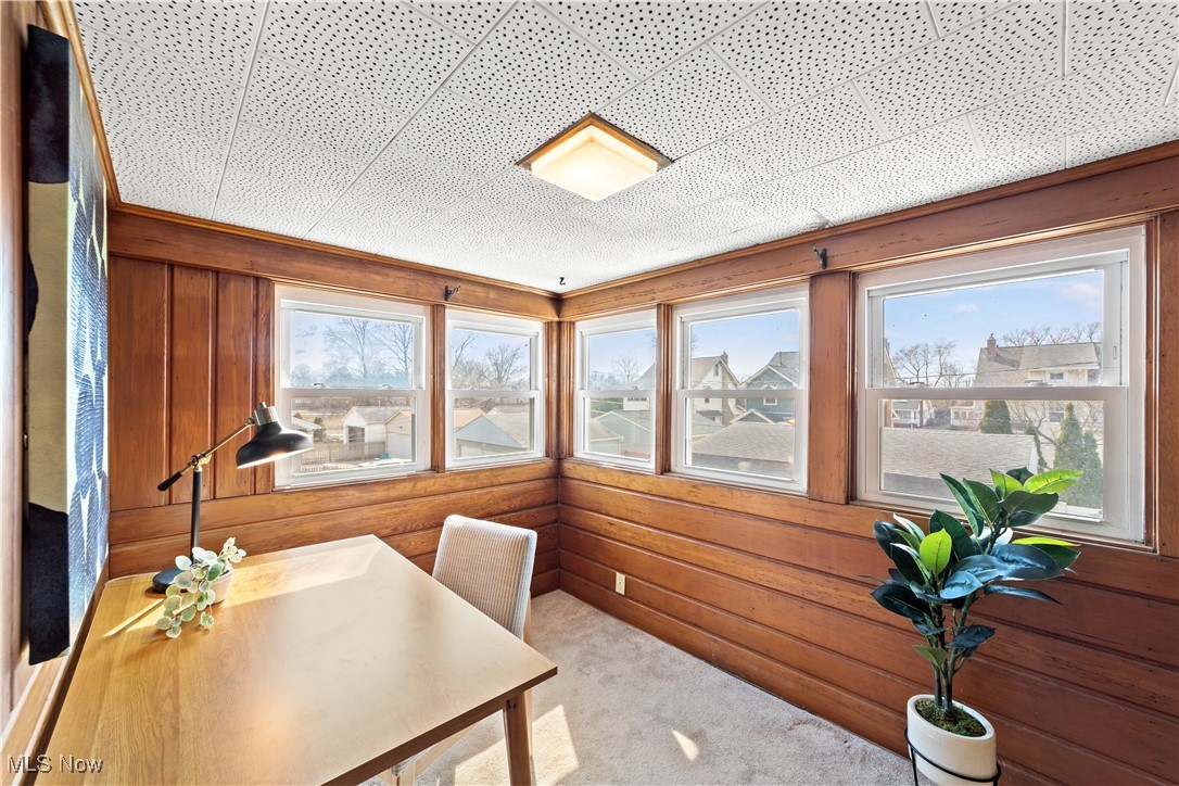 2190 Niagara Drive Lakewood OH 44107