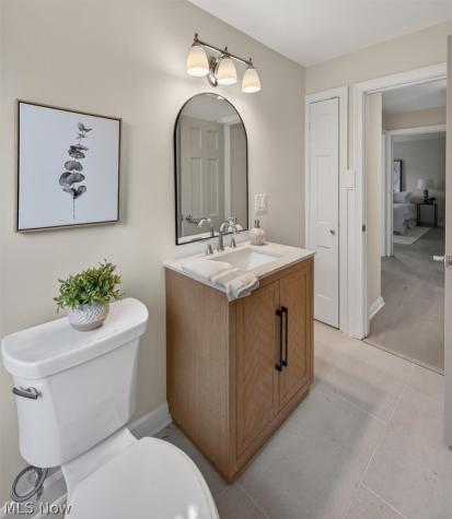 2448 Charney Road University Heights OH 44118