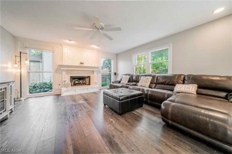 3453 Barrington Drive Avon OH 44011