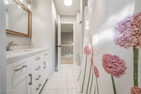 3453 Barrington Drive Avon OH 44011