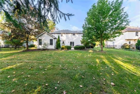 3453 Barrington Drive Avon OH 44011