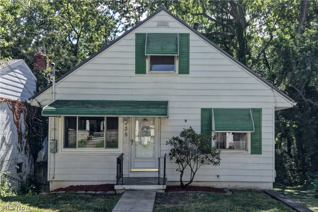 935 Washington Street Wooster OH 44691