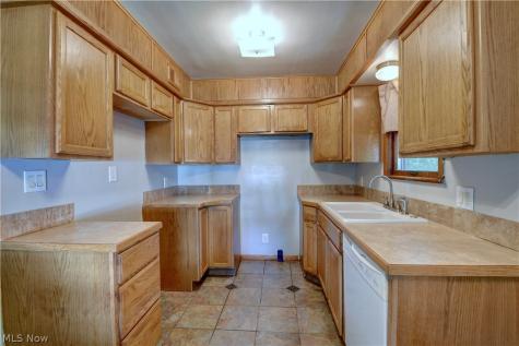 935 Washington Street Wooster OH 44691