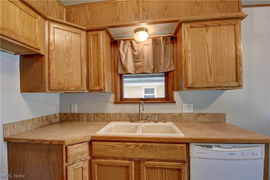 935 Washington Street Wooster OH 44691