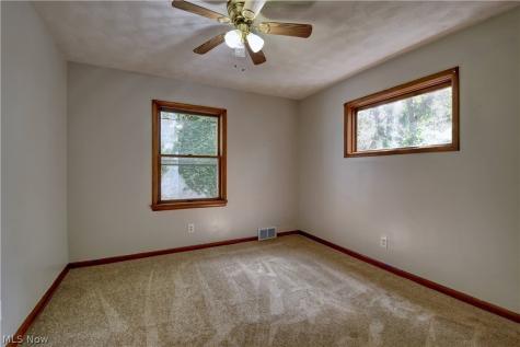 935 Washington Street Wooster OH 44691