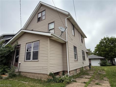 1130 Greenfield Avenue SW Canton OH 44706