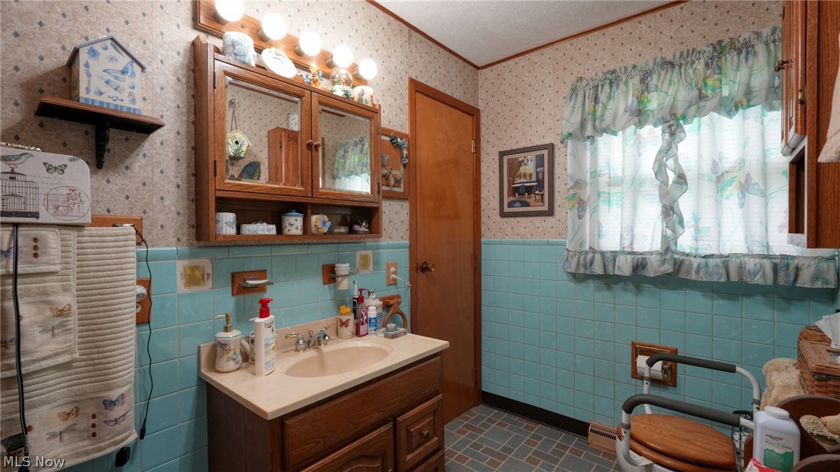 100 Vicky Lane Heath OH 43056