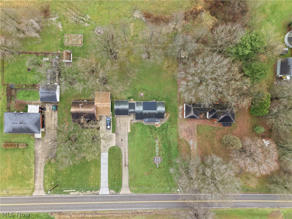 712 Champion Avenue E Warren OH 44483