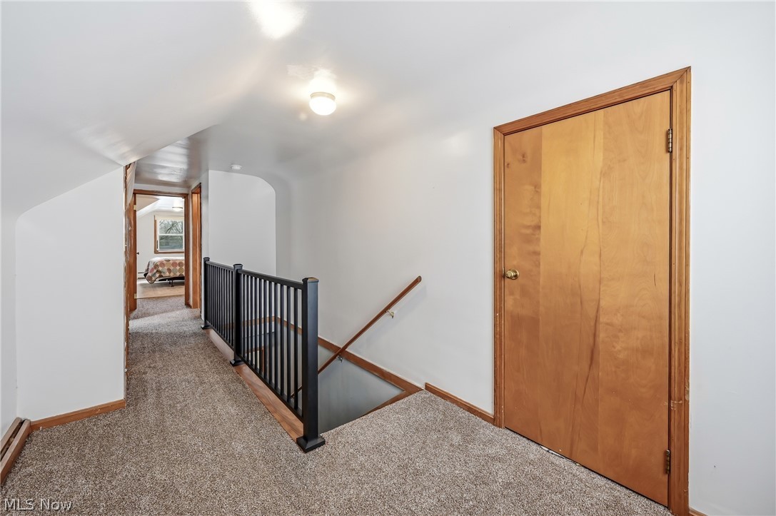 712 Champion Avenue E Warren OH 44483