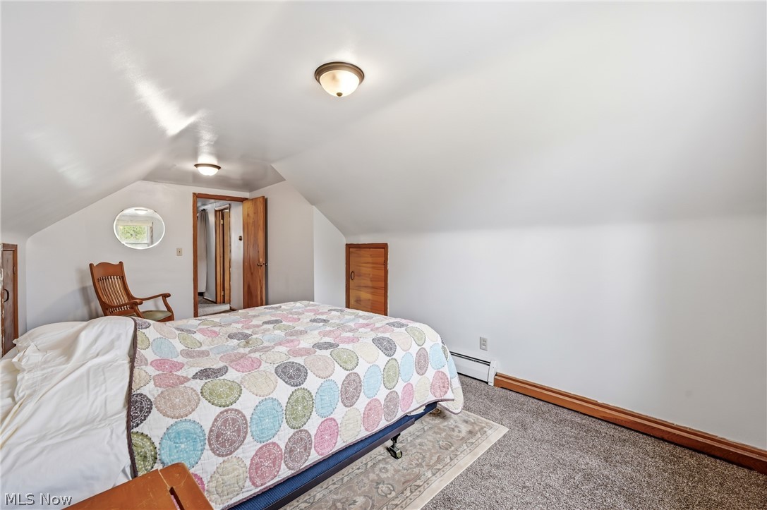 712 Champion Avenue E Warren OH 44483