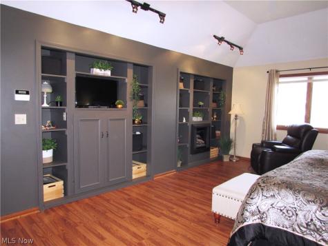 14666 Regency Drive Strongsville OH 44149