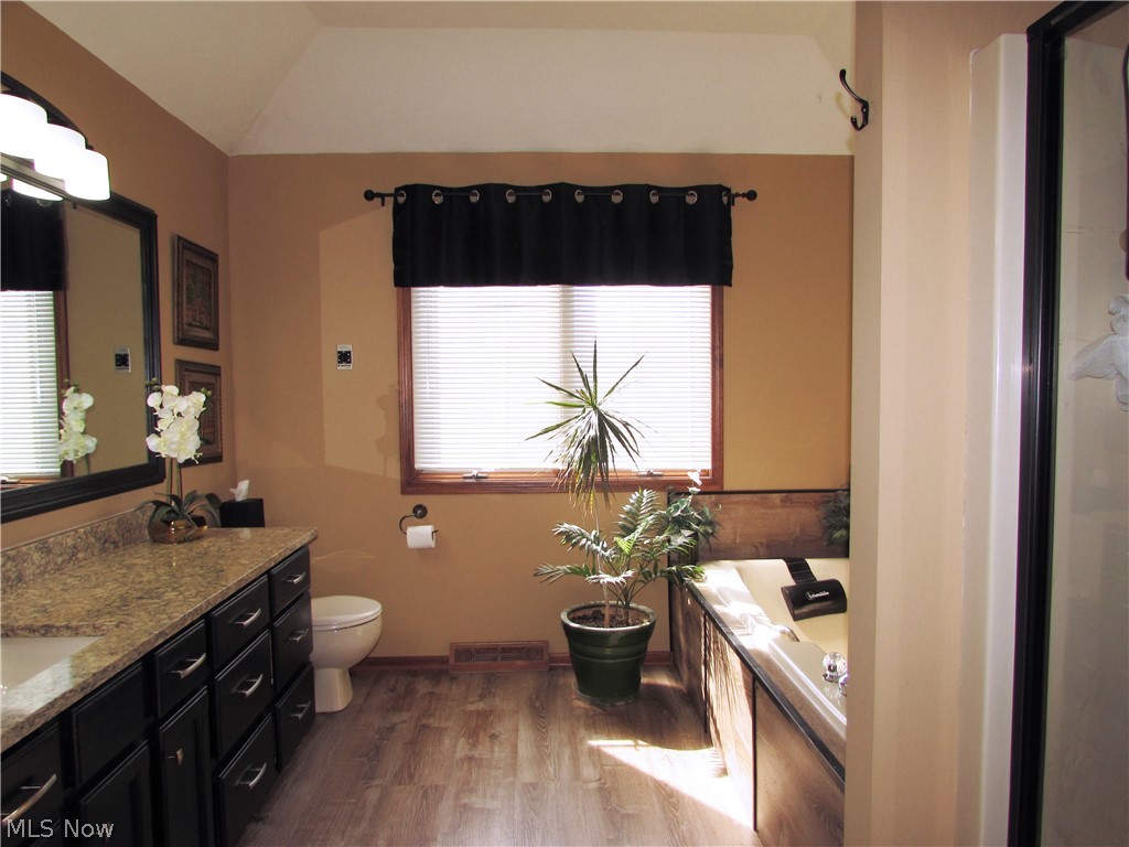 14666 Regency Drive Strongsville OH 44149