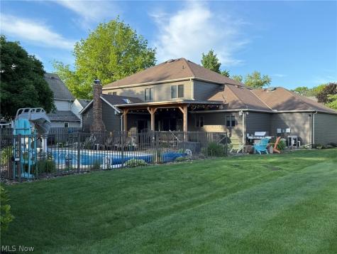 14666 Regency Drive Strongsville OH 44149