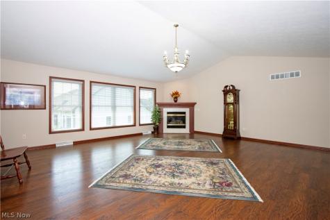1030 Fairfield Drive Wooster OH 44691