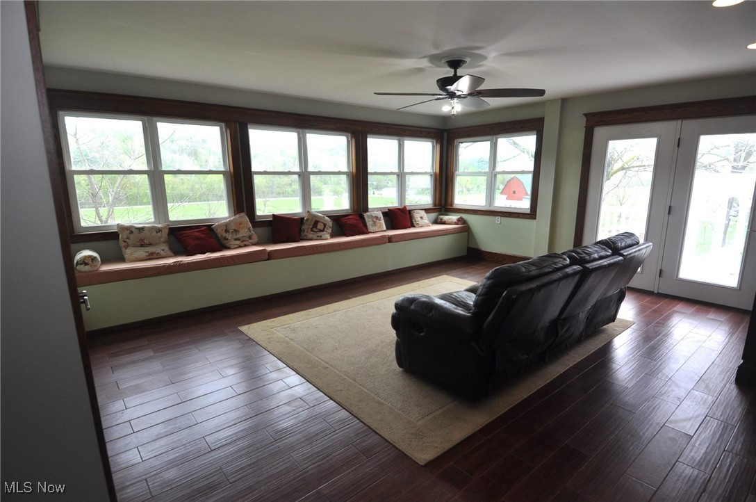 5975 Helaman Lane Mcconnelsville OH 43756