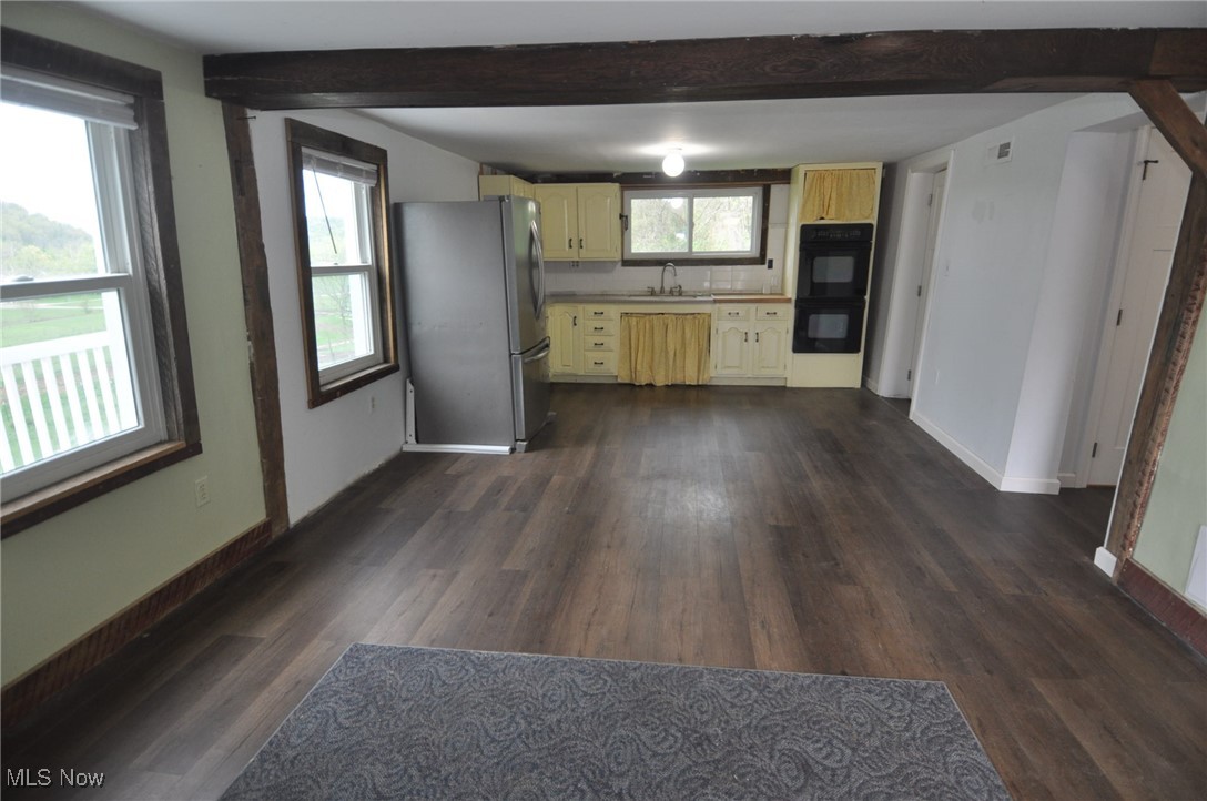 5975 Helaman Lane Mcconnelsville OH 43756