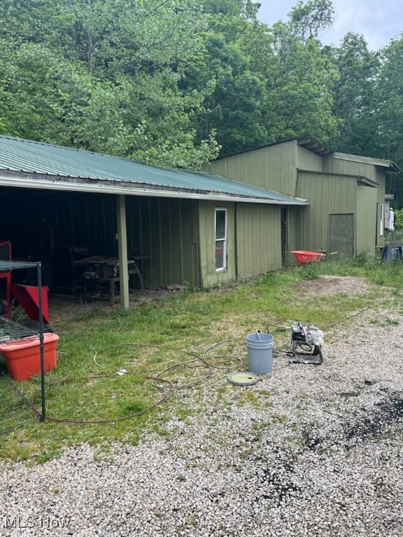 5975 Helaman Lane Mcconnelsville OH 43756