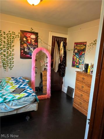 6308 Kenyon Avenue Cleveland OH 44105
