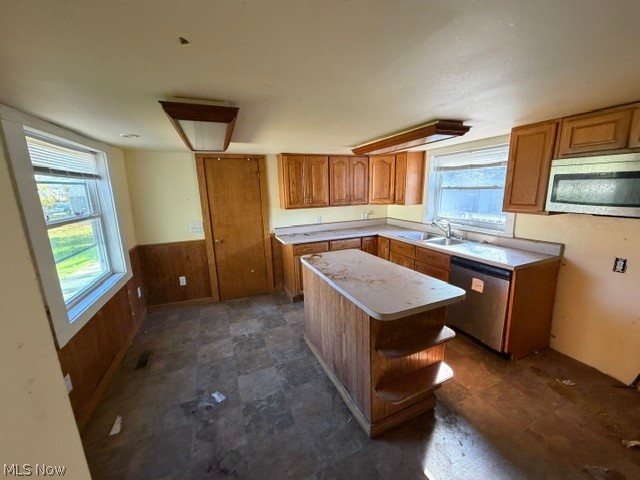9510 E Center Street Windham OH 44288