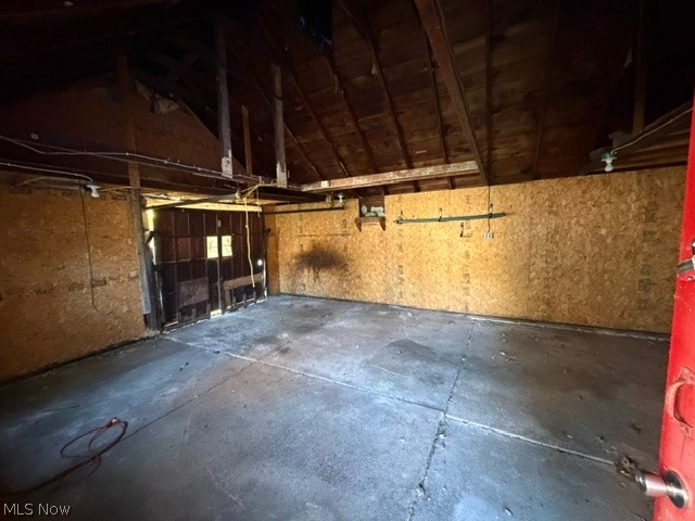 9510 E Center Street Windham OH 44288