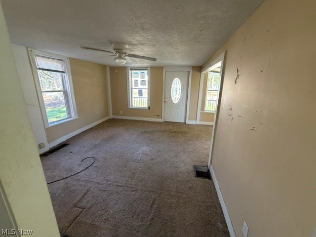 9510 E Center Street Windham OH 44288