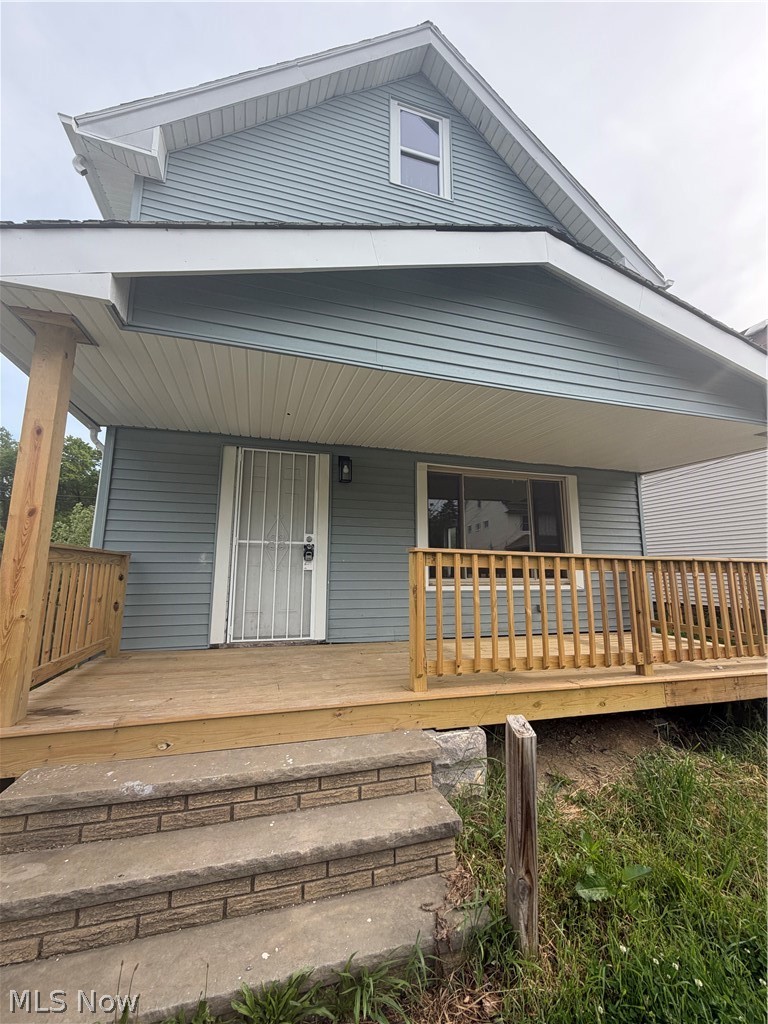 6813 Polonia Avenue Cleveland OH 44105