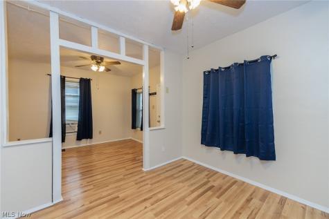 1305 Big Falls Avenue Akron OH 44310