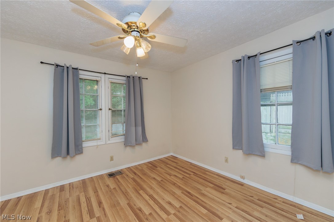 1305 Big Falls Avenue Akron OH 44310