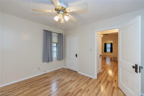 1305 Big Falls Avenue Akron OH 44310
