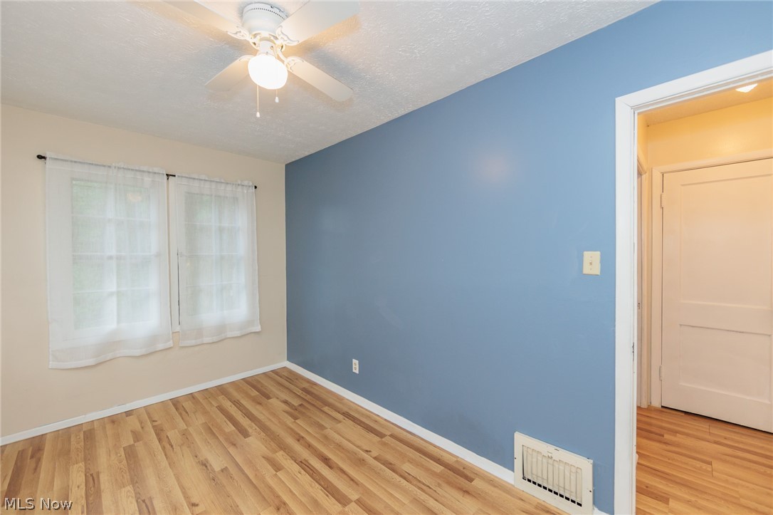 1305 Big Falls Avenue Akron OH 44310