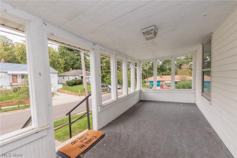 1305 Big Falls Avenue Akron OH 44310