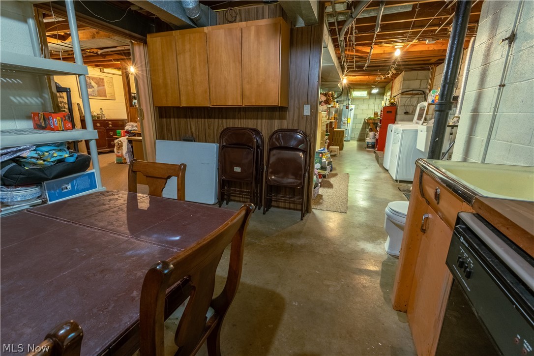 48 Lake Shore Drive Boardman OH 44511
