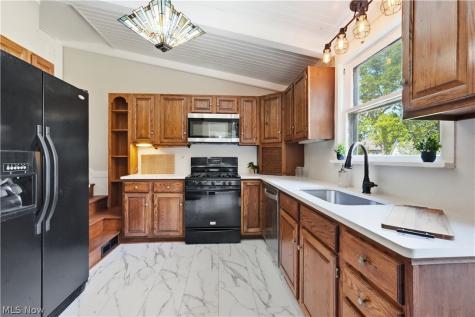 847 Center Street Ashland OH 44805