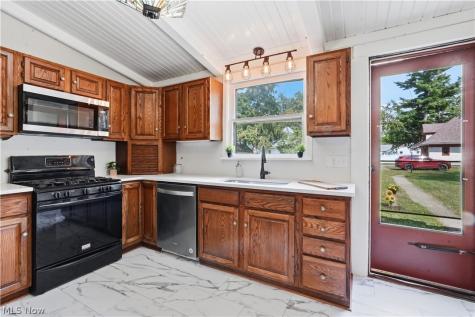 847 Center Street Ashland OH 44805