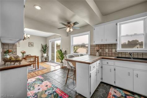 1729 Bellingham Road Mayfield Heights OH 44124