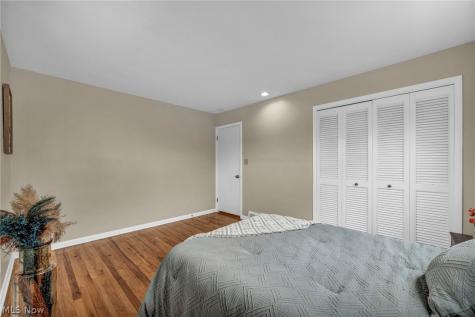 1729 Bellingham Road Mayfield Heights OH 44124