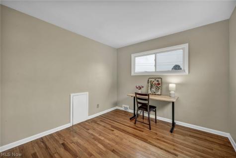 1729 Bellingham Road Mayfield Heights OH 44124