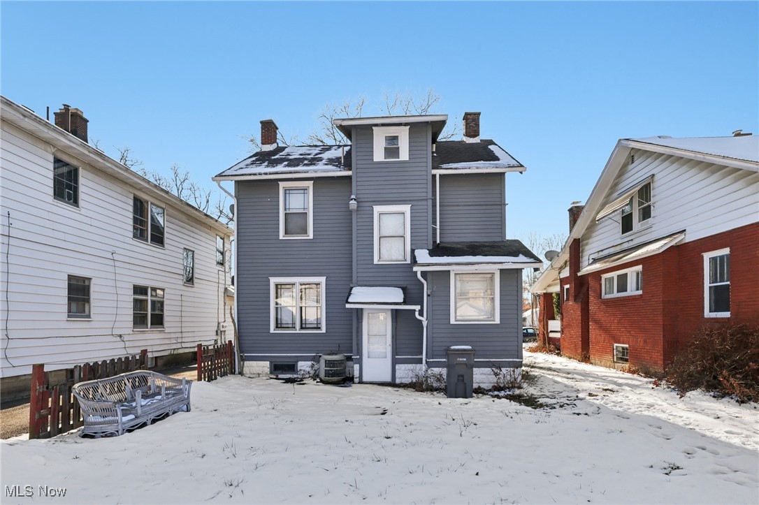 334 Mistletoe Avenue Youngstown OH 44511