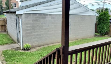 1407 Ridge Avenue Steubenville OH 43952