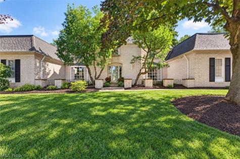 1265 Grenada Drive NE Canton OH 44714