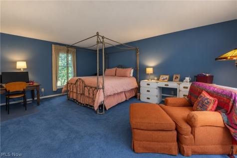 1265 Grenada Drive NE Canton OH 44714