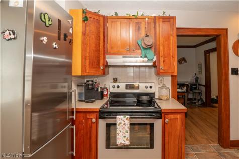 2116 Newton Street Akron OH 44305