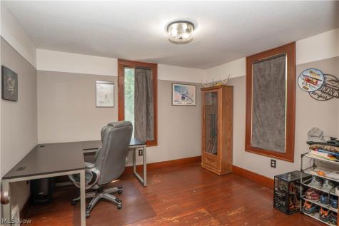 2116 Newton Street Akron OH 44305