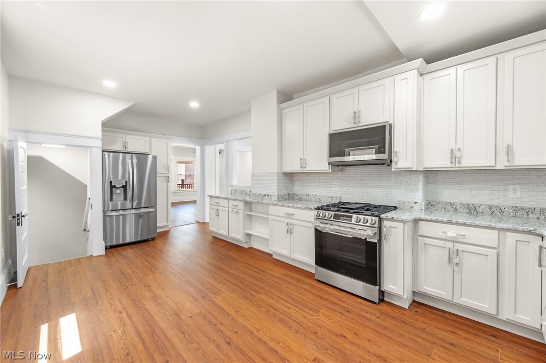 2165 W 95th Street Cleveland OH 44102