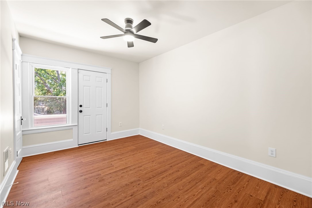 2165 W 95th Street Cleveland OH 44102