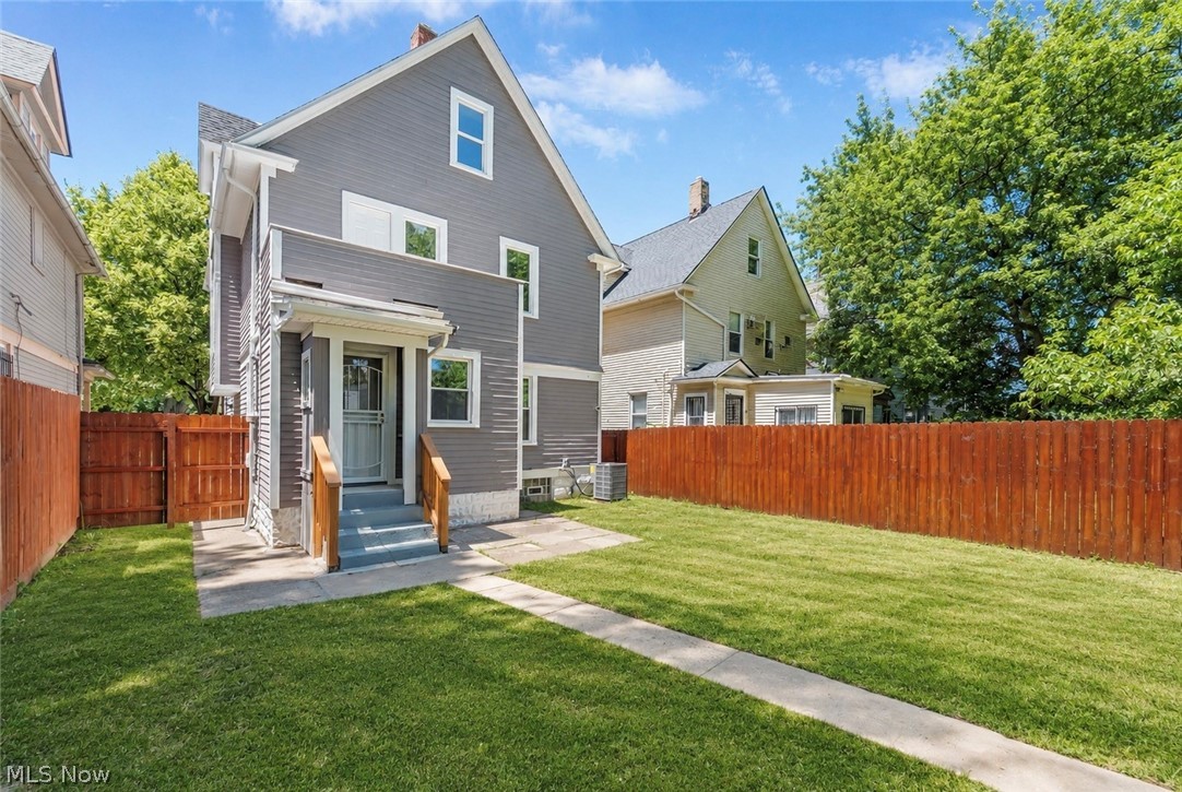 2165 W 95th Street Cleveland OH 44102