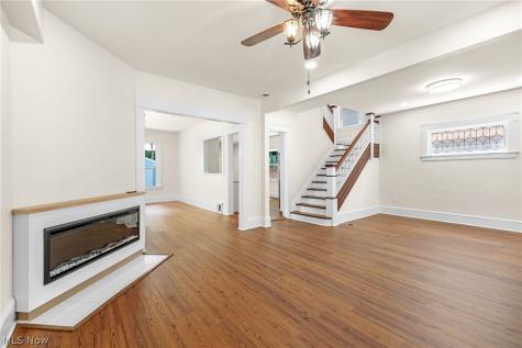 2165 W 95th Street Cleveland OH 44102