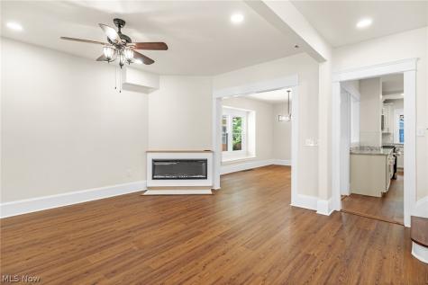 2165 W 95th Street Cleveland OH 44102