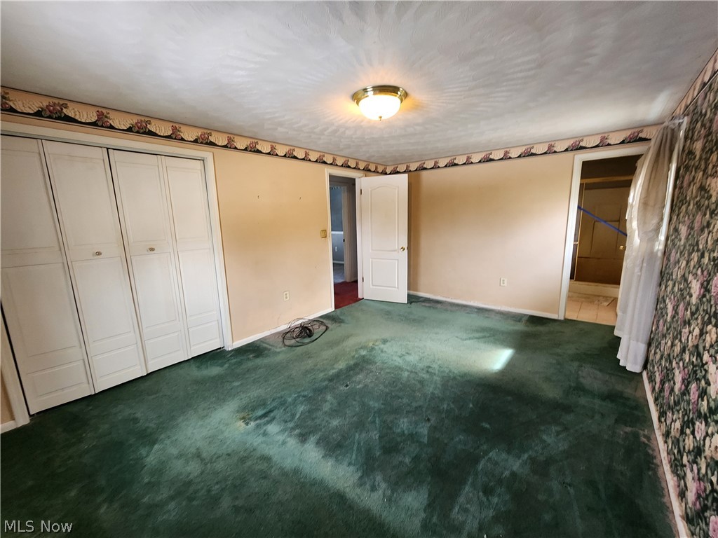 49871 S Park Circle East Liverpool OH 43920